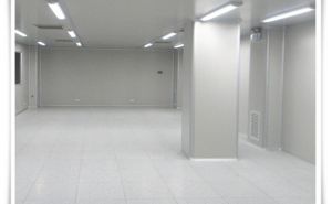 系統(tǒng)工程中如何有效的防止靜電產(chǎn)生？【東鑫凈化】